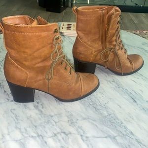 Madden girl wispy vegan  short boots